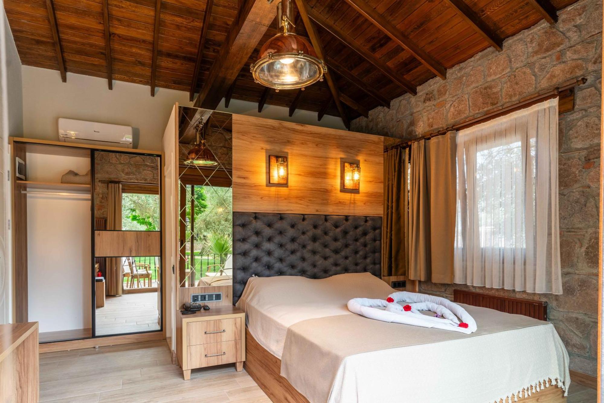 Assos Park Hotel Luaran gambar